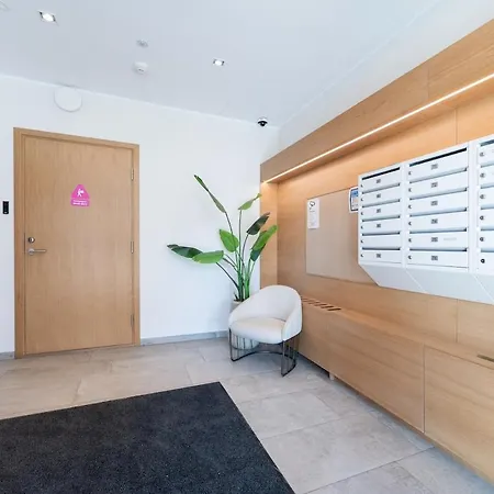 Top-floor 1br - Parking Garage - Breakfast Station 公寓