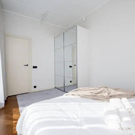 公寓 Top-floor 1br - Parking Garage - Breakfast Station 塔林