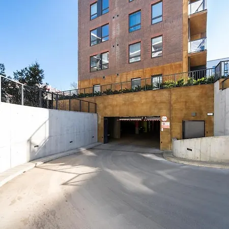 公寓 Top-floor 1br - Parking Garage - Breakfast Station 塔林